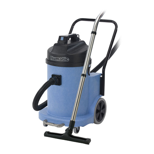 NUMATIC ASPIRADOR
